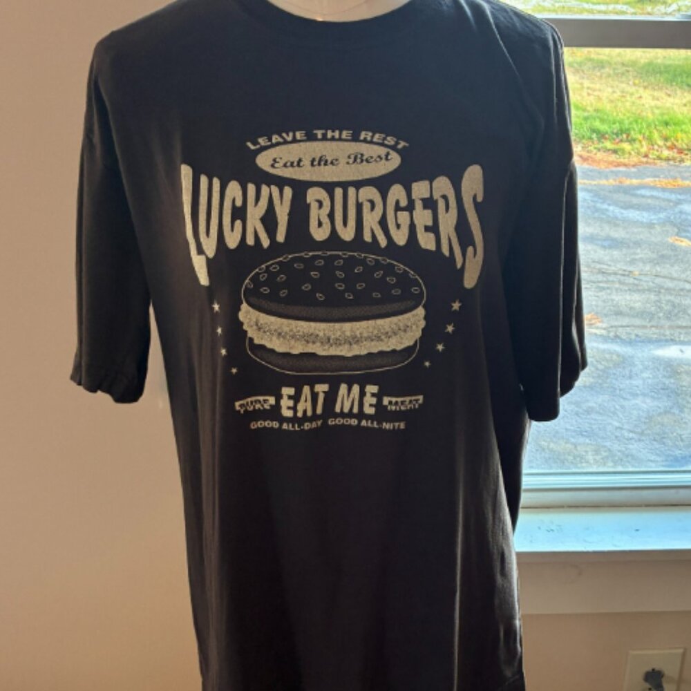 RARE! Vintage Lucky Brand T-shirt 90s 00s Y2K